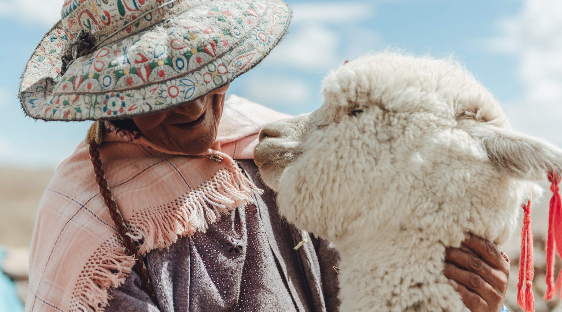Load video: PAKA APPAREL: The First-Ever Traceable Alpaca