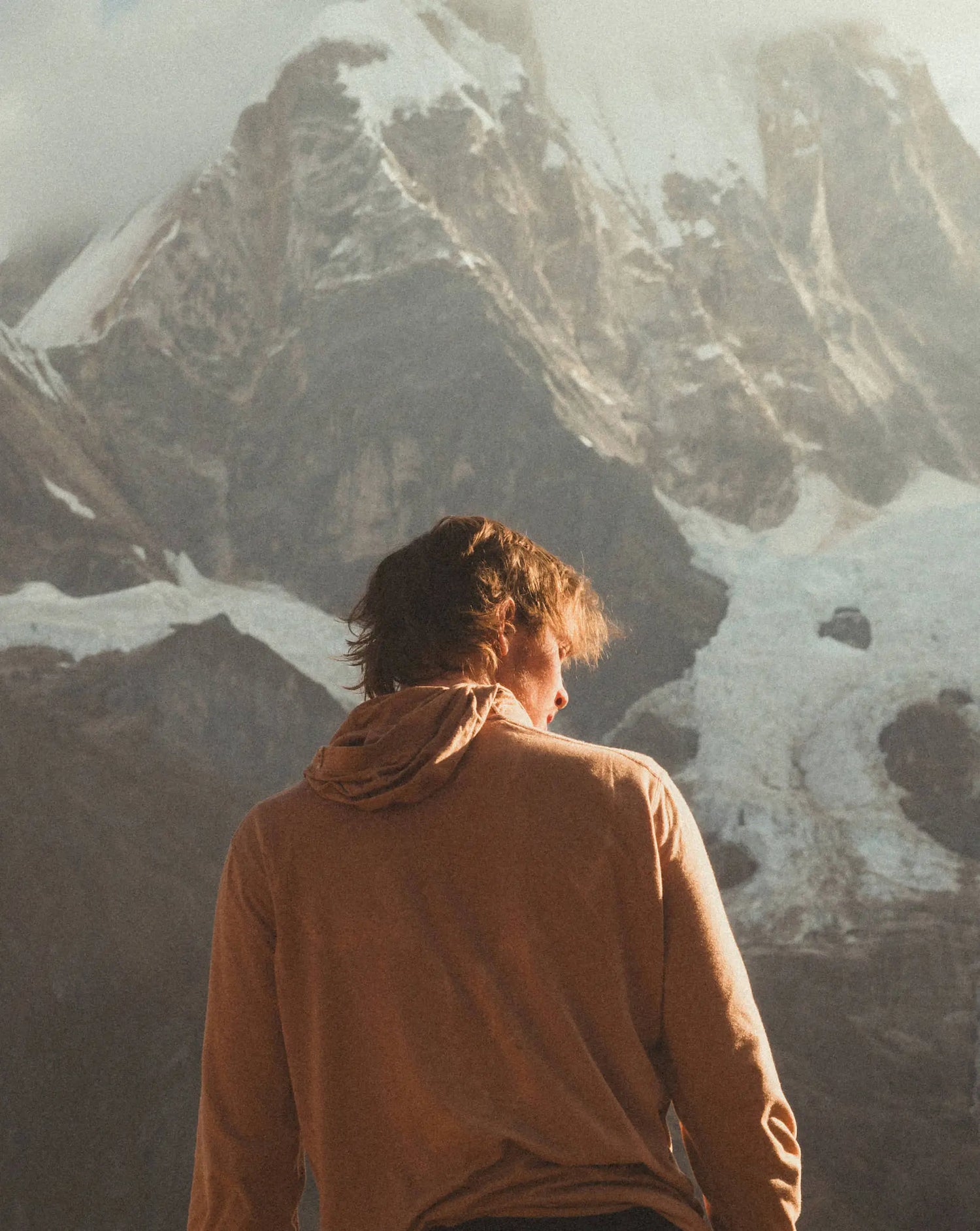 Back of Man Named Ronnie Wearing Camu / Sienna Sol UPF Hoodie – PAKA Apparel