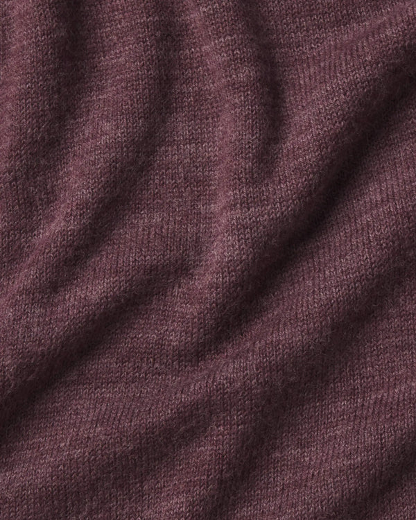 Raisin alpaca wool swatch