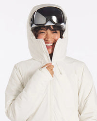 Woman wearing Women's Apu Parka