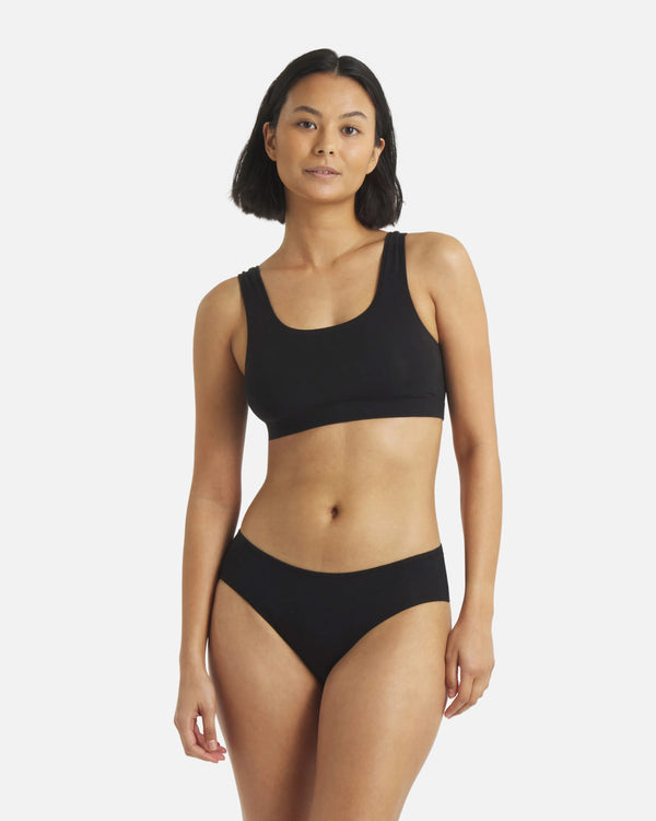 Megan is 5'8, chest 32", waist 25" and hips 36" and wearing a size XS.