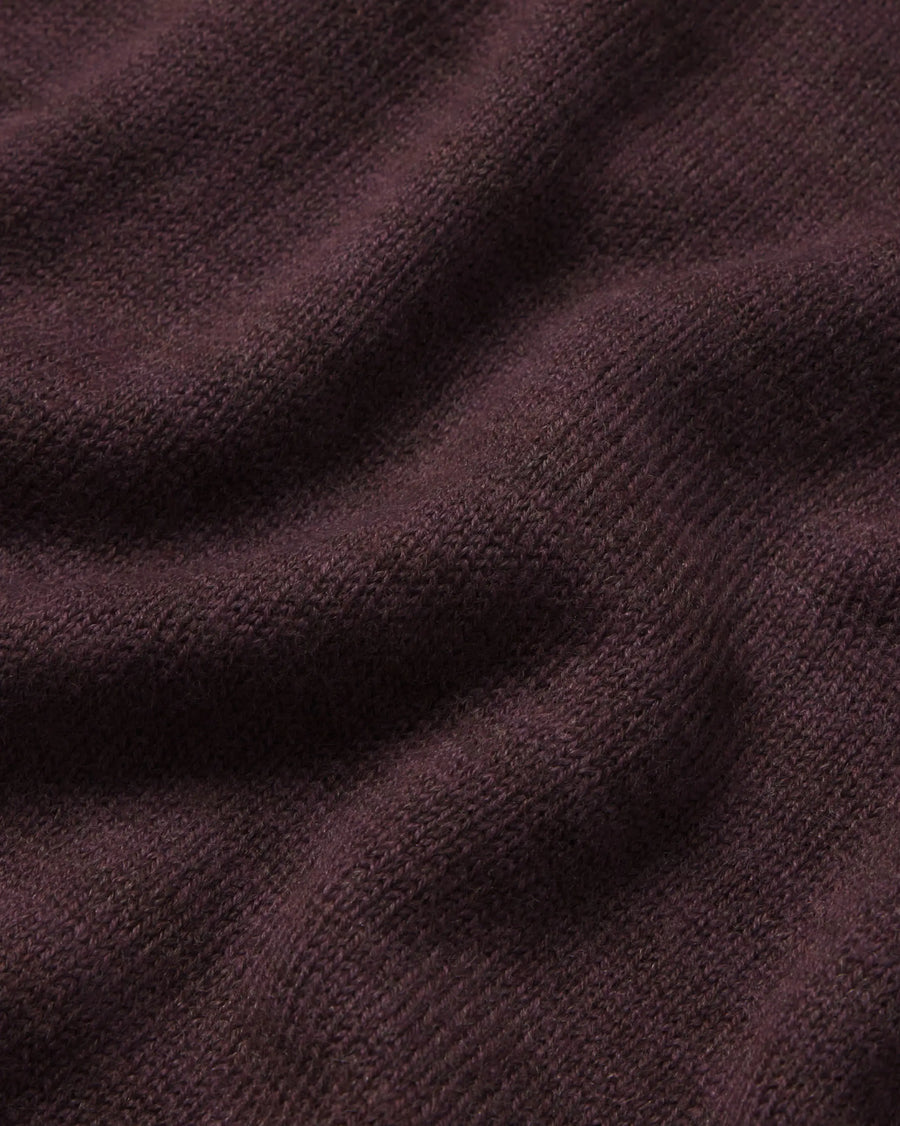 Close Up of Alpaca Yarn on Women's Hoodie Sweater in Fig / Burgundy – PAKA Apparel