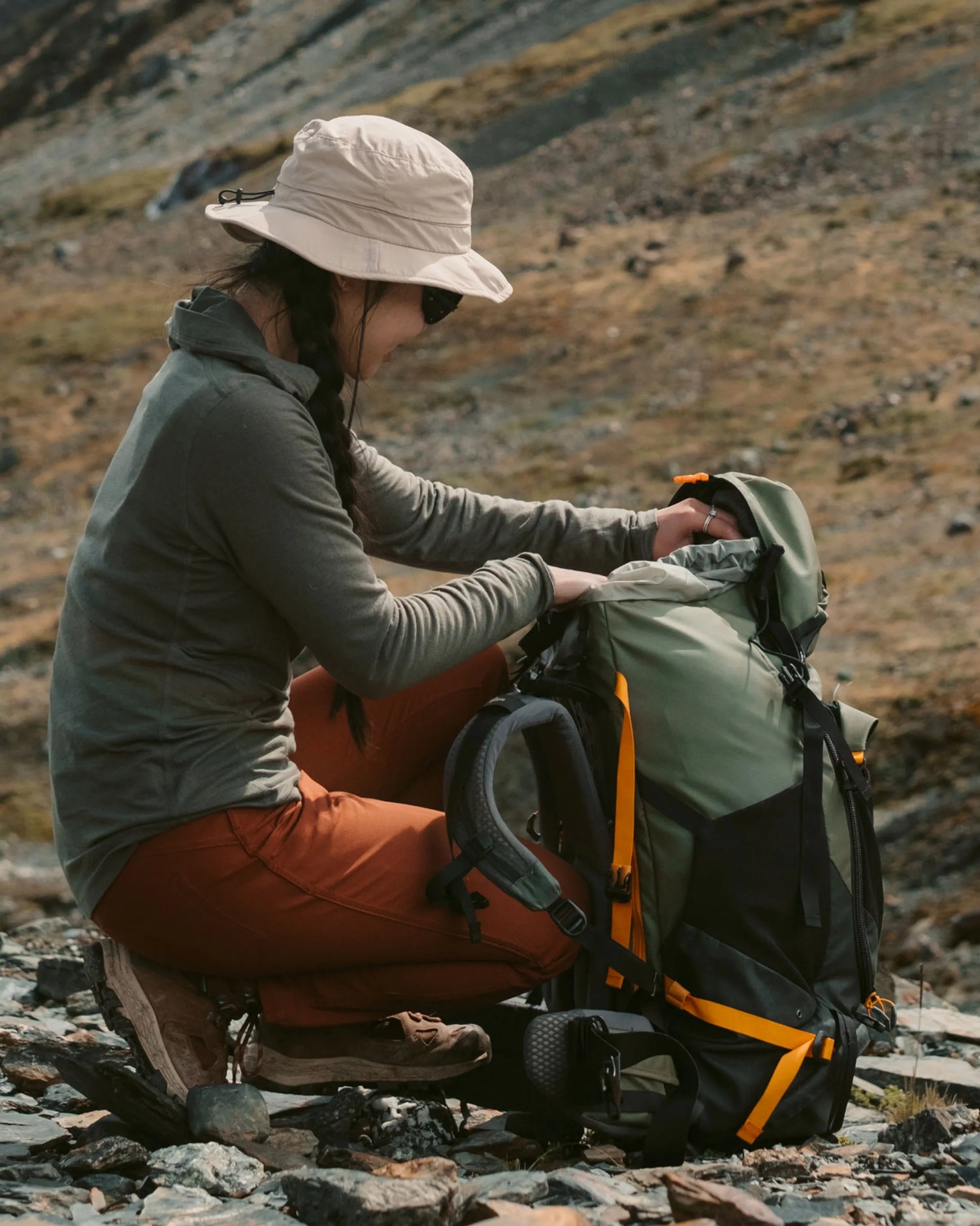 Women Named Bea Opening Backpack in Andean Moss / Dark Green Sol Hiking Sun Hoodie – PAKA Apparel