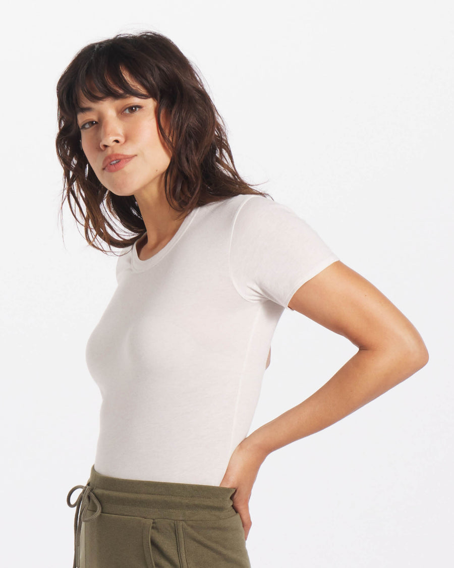 Woman with Hands on Back Waist in White / Cream Natural Alpaca Fiber T-Shirt – PAKA Apparel