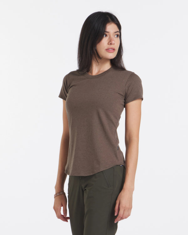 Model Wearing Women's Alpaca and Organic Pima Cotton Blend T-Shirt in Brown – PAKA Apparel