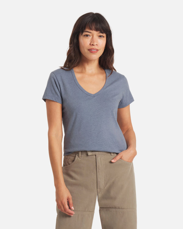 Jess is 5’7”, hips 35”, waist 26”, chest 32A and wearing a size XS.