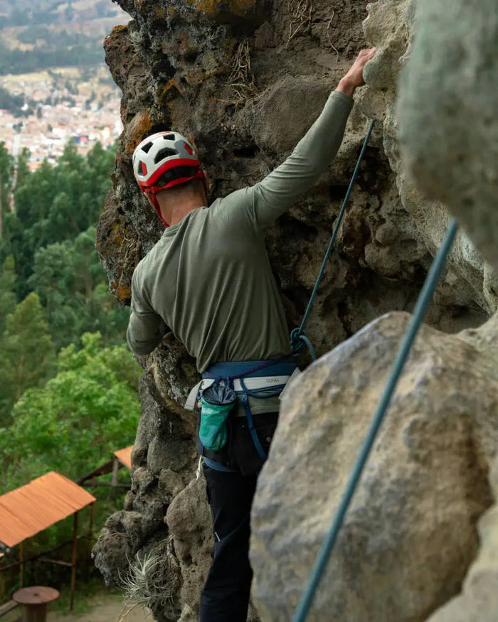 Male Rock Climber in 5F6F6A / Green Alpaca Wool Baselayer Top for Climbing, Hiking and Outdoor – PAKA Apparel